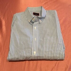 Untuckit Slim Fit Wrinkle Free Sz M long sleeve